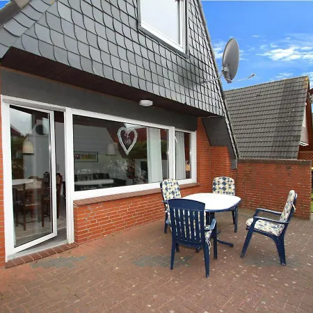 Cosy Greetjehaus With South-facing Terrace In A Quiet Location In Holiday home *